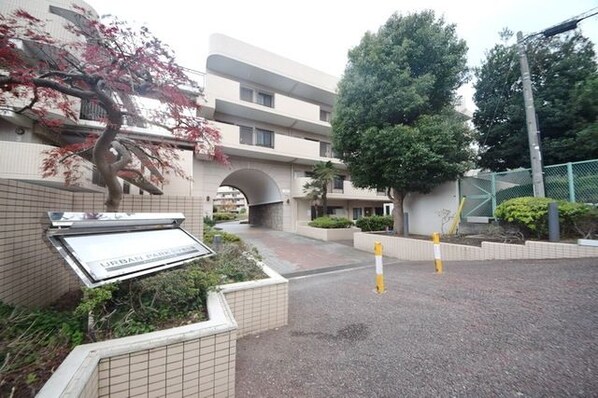 アーバンパーク三ツ池公園Eの物件内観写真